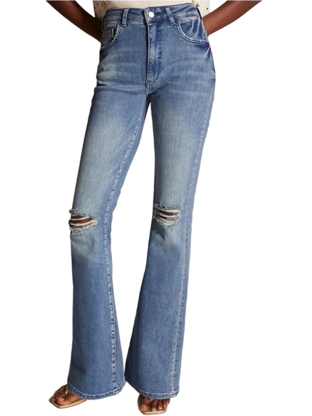 Anthropologie Pilcro the icon blue flare jeans NWOT ripped distressed size 29